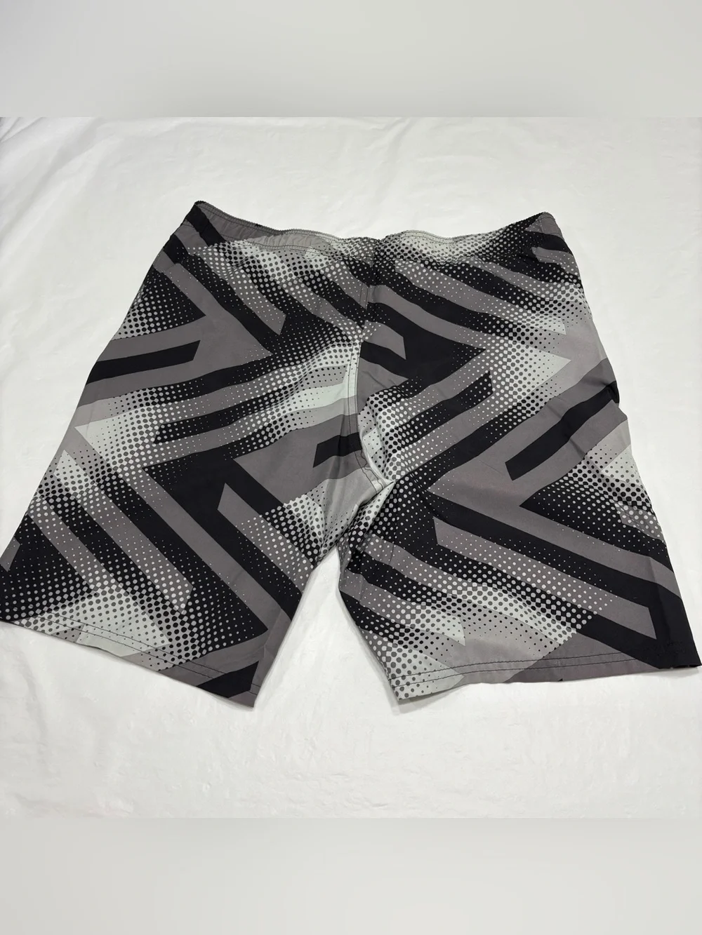 Nike Breaker Volley Gray Black Swim Trunks Board Shorts Men’s Small